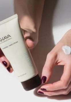 AHAVA DEADSEA WATER 100.0 ML 20 AHAVA DEADSEA WATER 100.0 ML -Günstiges Pflegesets Geschäft unnamed file 488